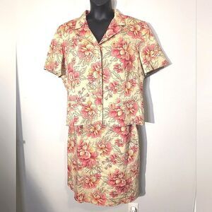 Vintage Women's 2PC Skirt Set
